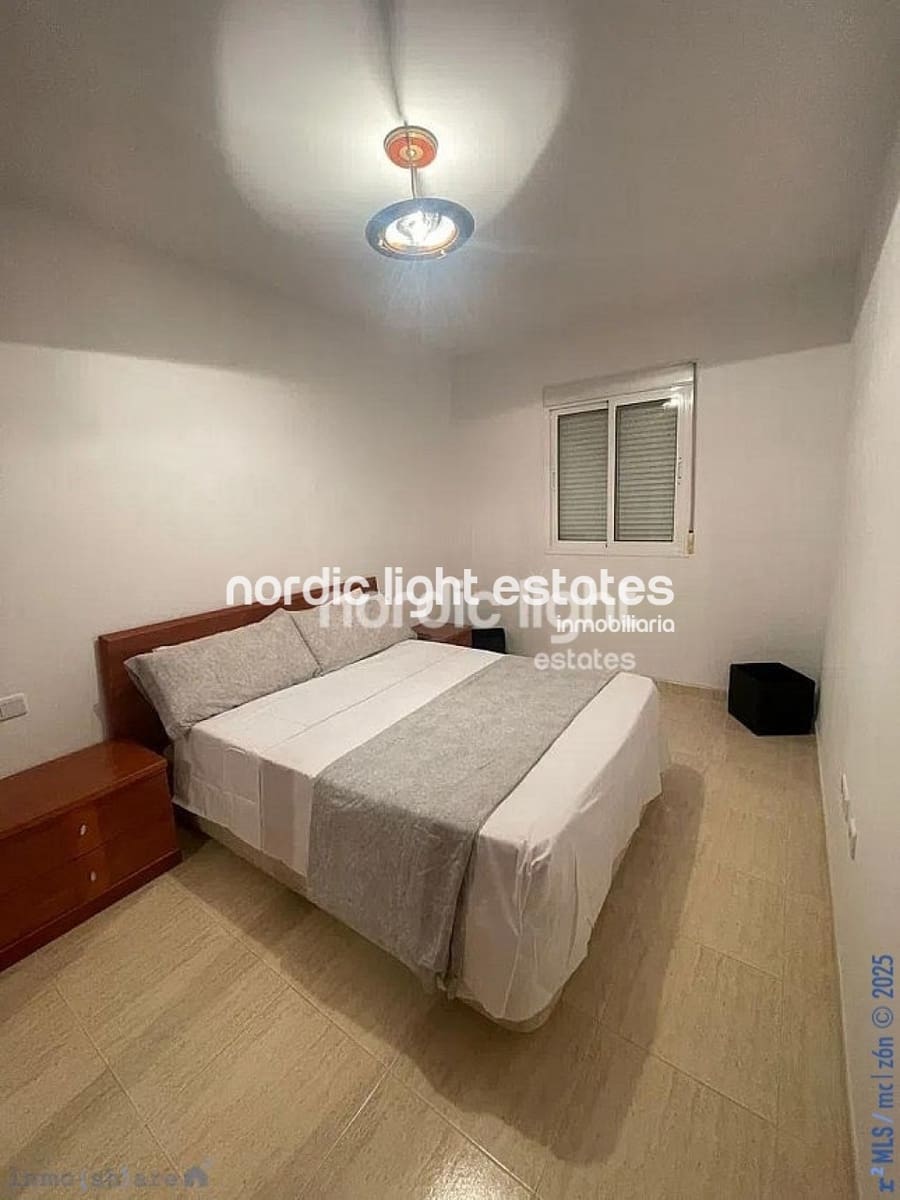 2 bedroom Apartment for sale in Torrox-Costa - € 235,000 (Ref: 9207620)