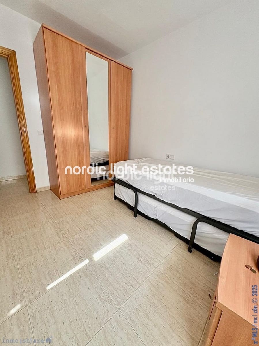 2 bedroom Apartment for sale in Torrox-Costa - € 235,000 (Ref: 9207620)