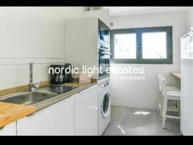 2 soveværelse Lejlighed til salg i Málaga by med swimmingpool - € 470.000 (Ref: 9216060)