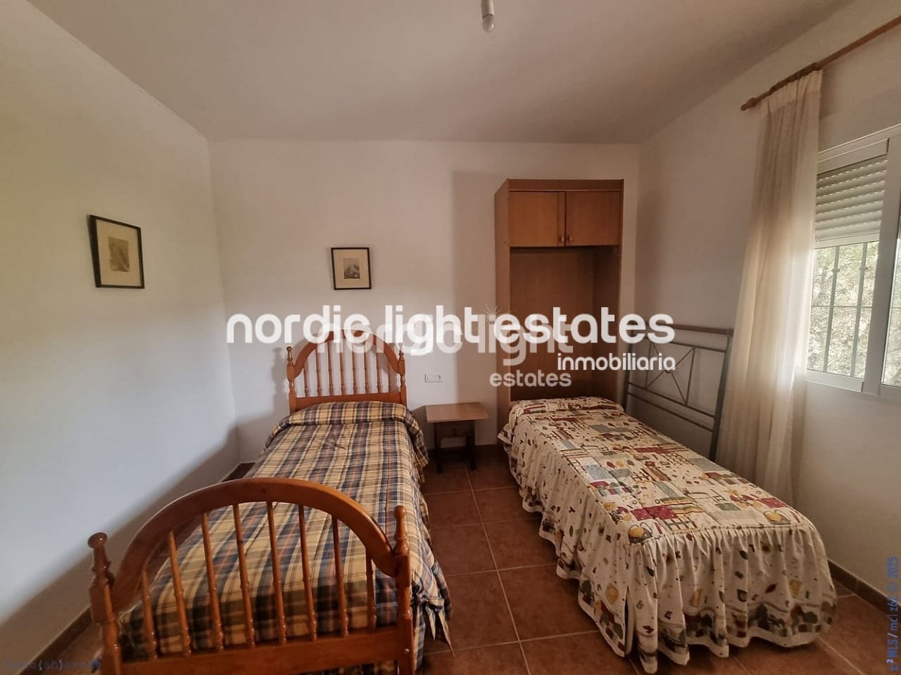 3 soveværelse Finca/Landehus til salg i Canillas de Aceituno med garage - € 265.000 (Ref: 9219016)