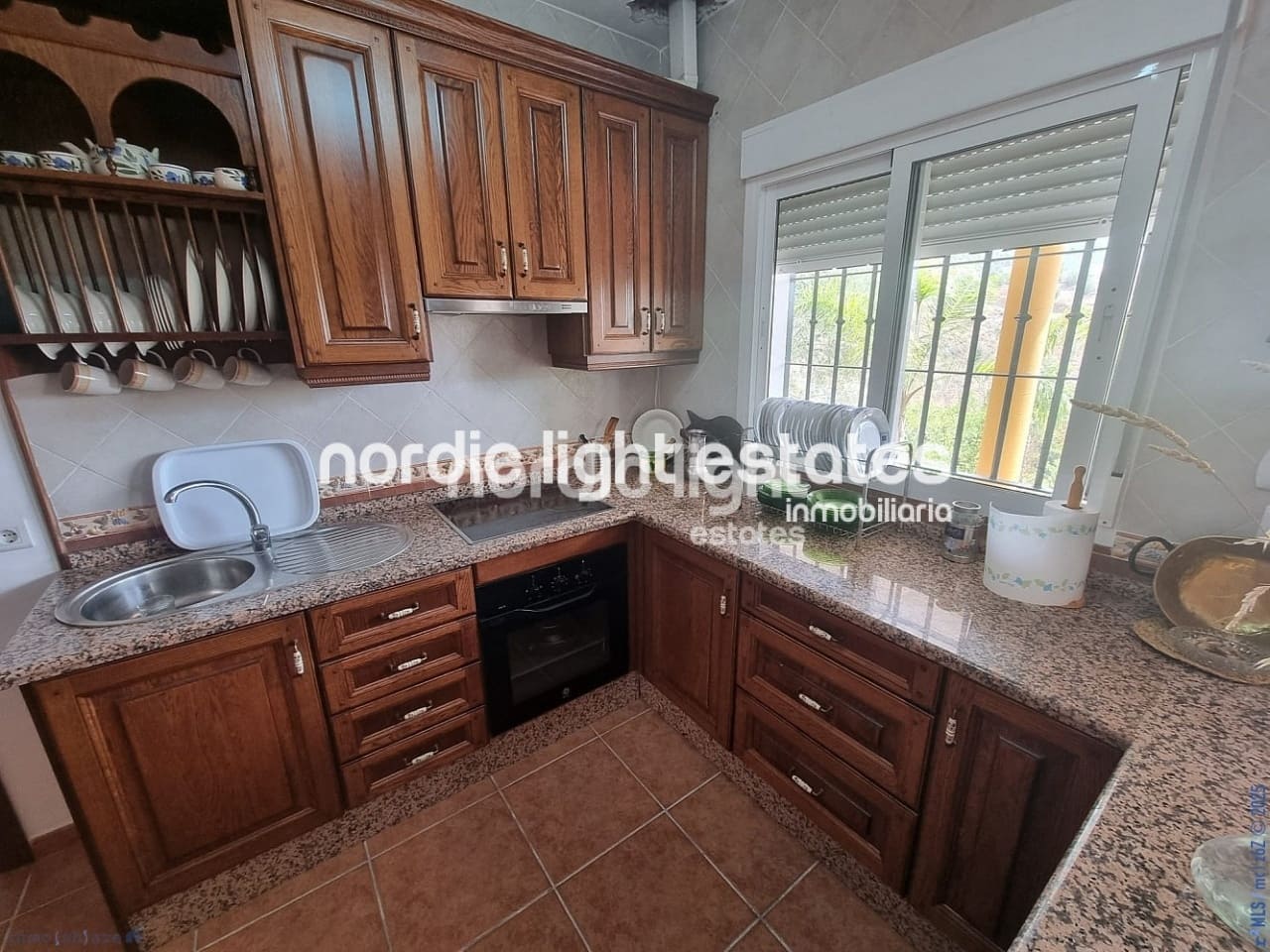 3 soveværelse Finca/Landehus til salg i Canillas de Aceituno med garage - € 265.000 (Ref: 9219016)