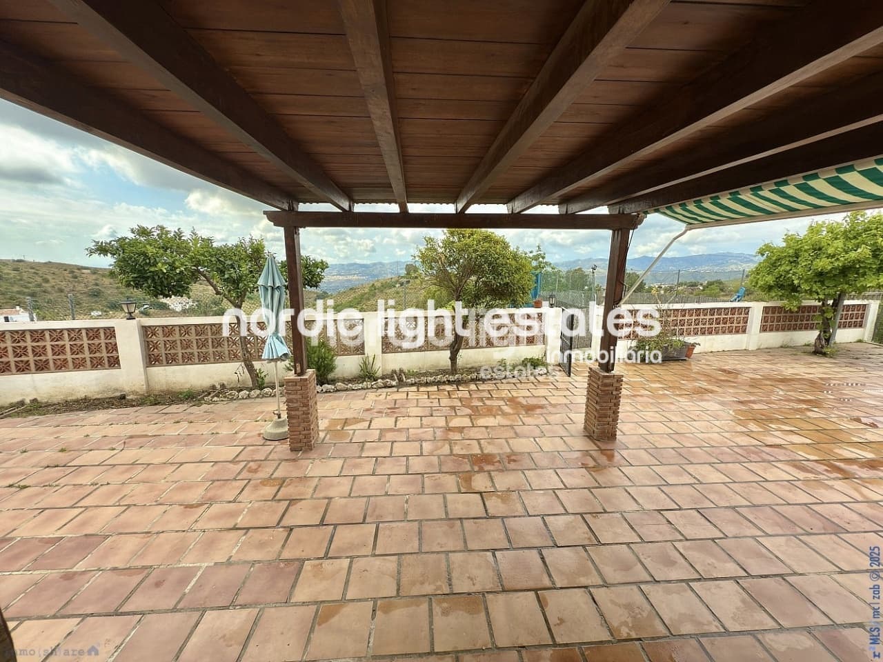 4 quarto Quinta/Casa Rural para venda em Velez-Malaga - 325 000 € (Ref: 9219209)