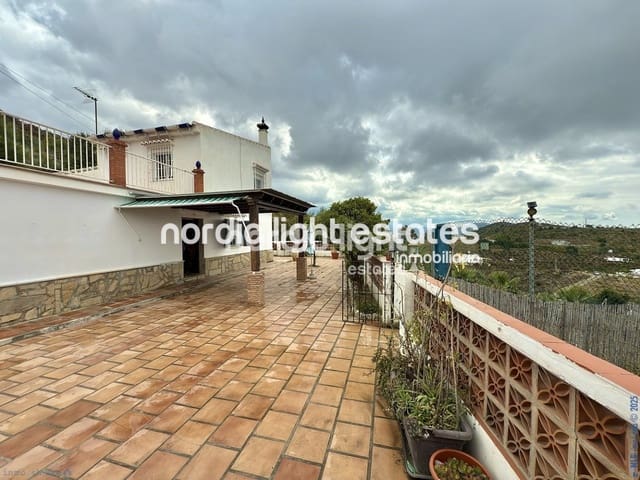 4 soveværelse Finca/Landehus til salg i Vélez-Málaga - € 325.000 (Ref: 9219209)