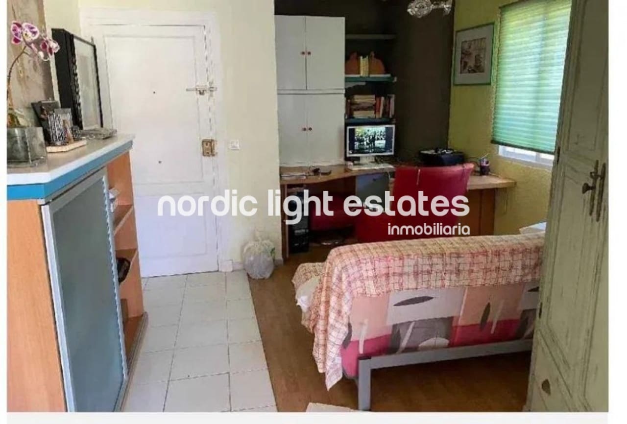 Apartamento de 1 habitación en Almuñécar en venta con piscina garaje - 199.000 € (Ref: 9221460)