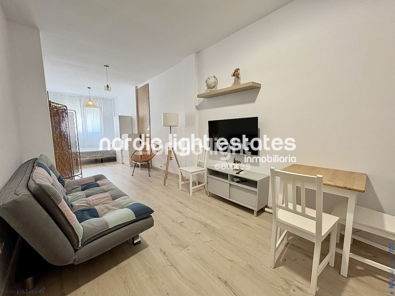 5 makuuhuone Paritalo myytävänä paikassa Caleta de Velez mukana 
autotalli - 730 000 € (Ref: 9221461)