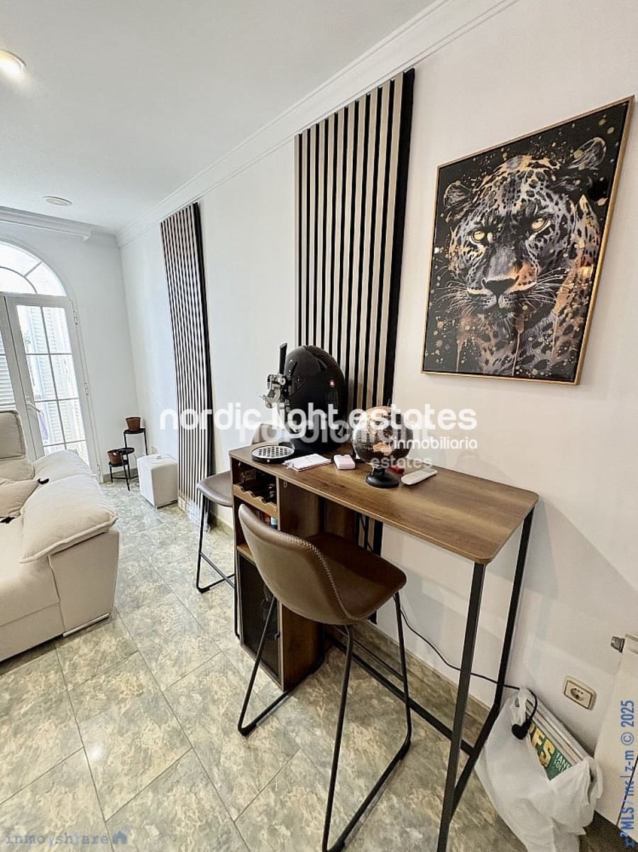 5 makuuhuone Paritalo myytävänä paikassa Caleta de Velez mukana 
autotalli - 730 000 € (Ref: 9221461)