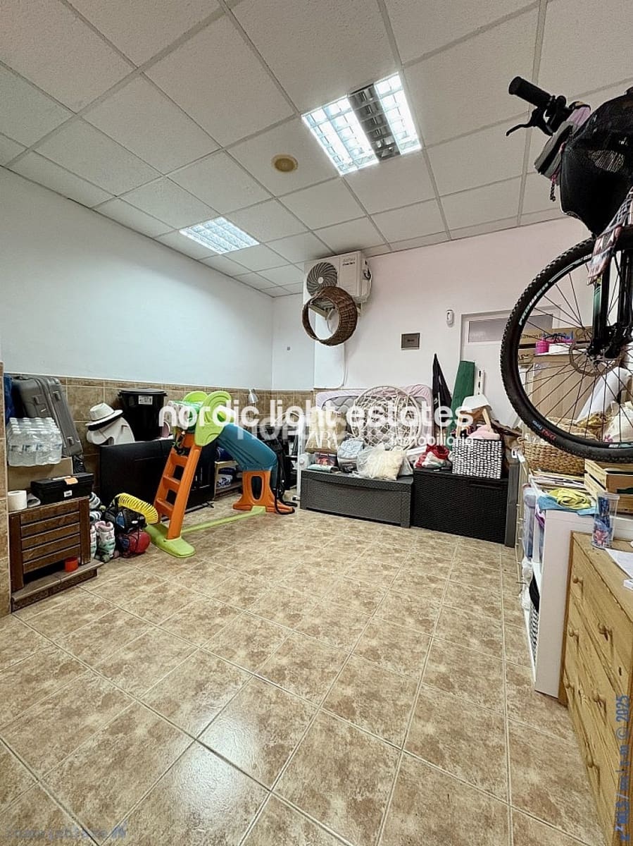 5 makuuhuone Paritalo myytävänä paikassa Caleta de Velez mukana 
autotalli - 730 000 € (Ref: 9221461)