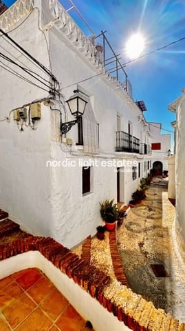 3 soveværelse Semi-Rækkehus til salg i Frigiliana - € 295.000 (Ref: 9231387)