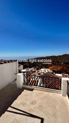 3 soveværelse Semi-Rækkehus til salg i Frigiliana - € 295.000 (Ref: 9231387)