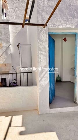 3 soveværelse Semi-Rækkehus til salg i Frigiliana - € 295.000 (Ref: 9231387)