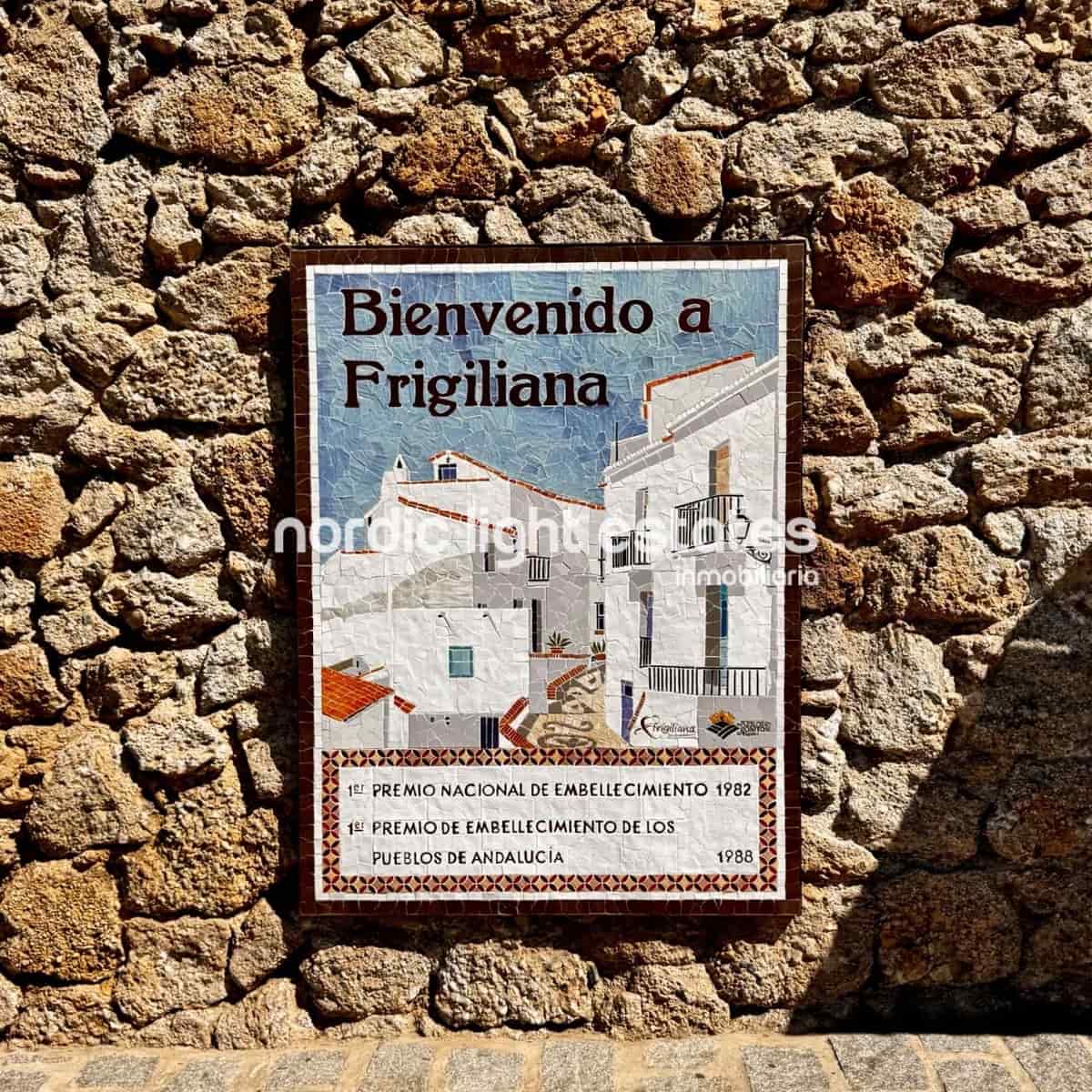 3 soverom Kjedet enebolig til salgs i Frigiliana - € 295 000 (Ref: 9231387)