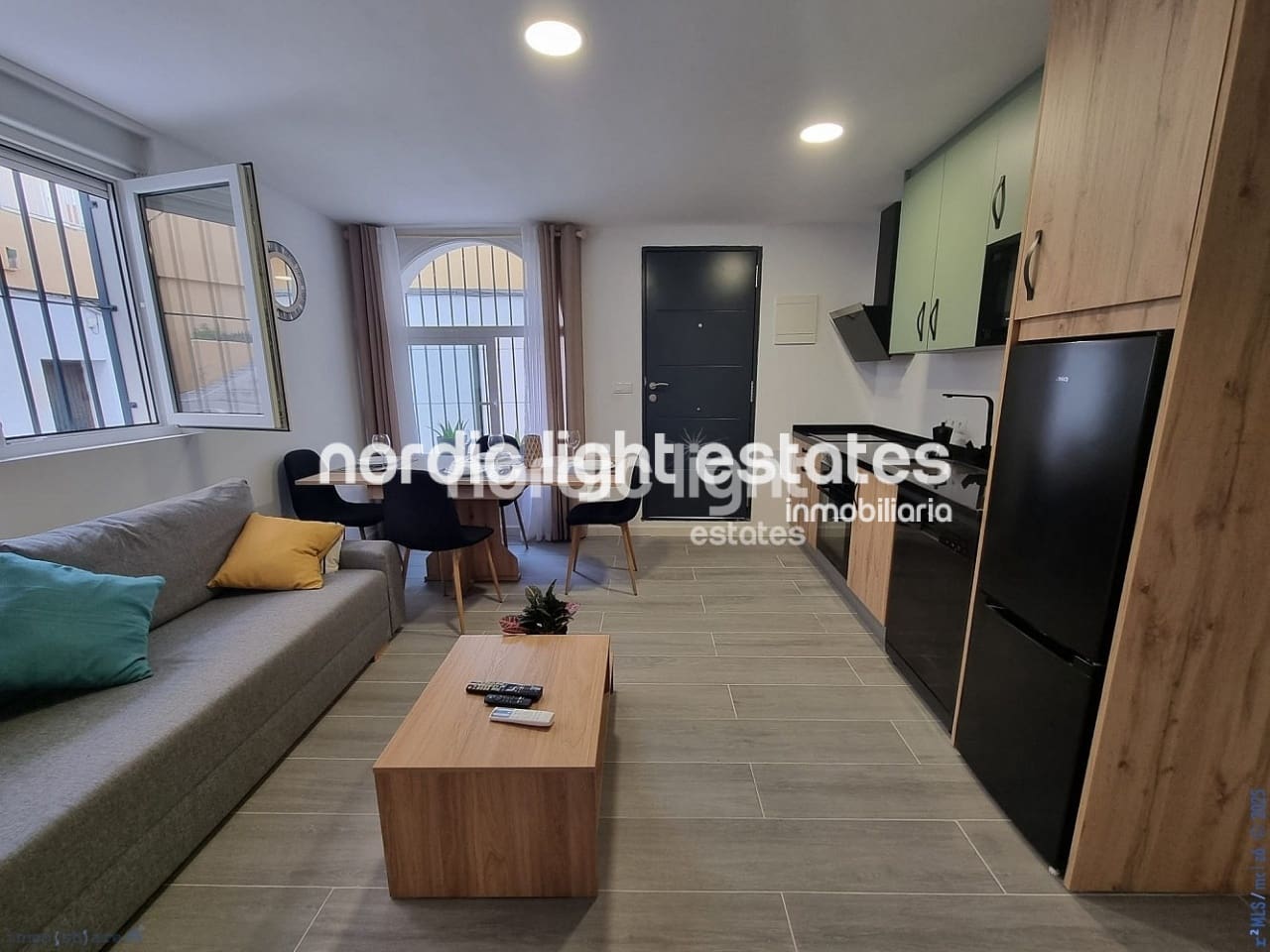 1 bedroom Apartment for sale in Torrox-Costa - € 179,000 (Ref: 9231775)