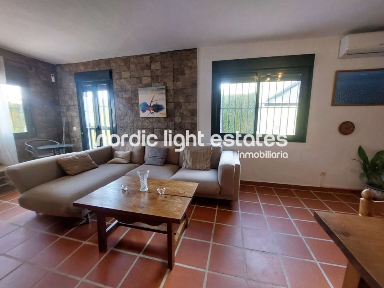 2 soveværelse Finca/Landehus til salg i Frigiliana med swimmingpool garage - € 520.000 (Ref: 9249400)