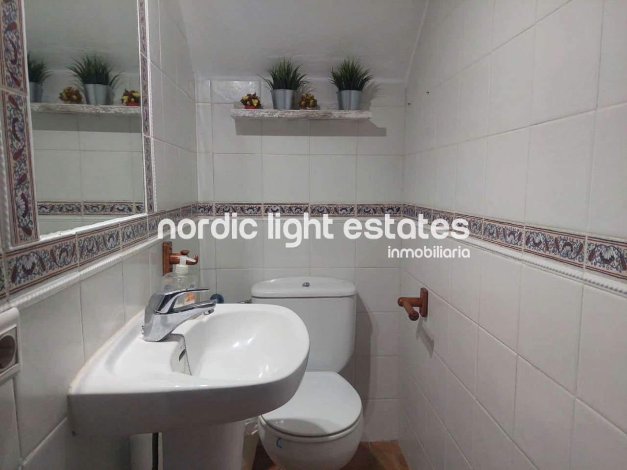 2 soveværelse Finca/Landehus til salg i Frigiliana med swimmingpool garage - € 520.000 (Ref: 9249400)