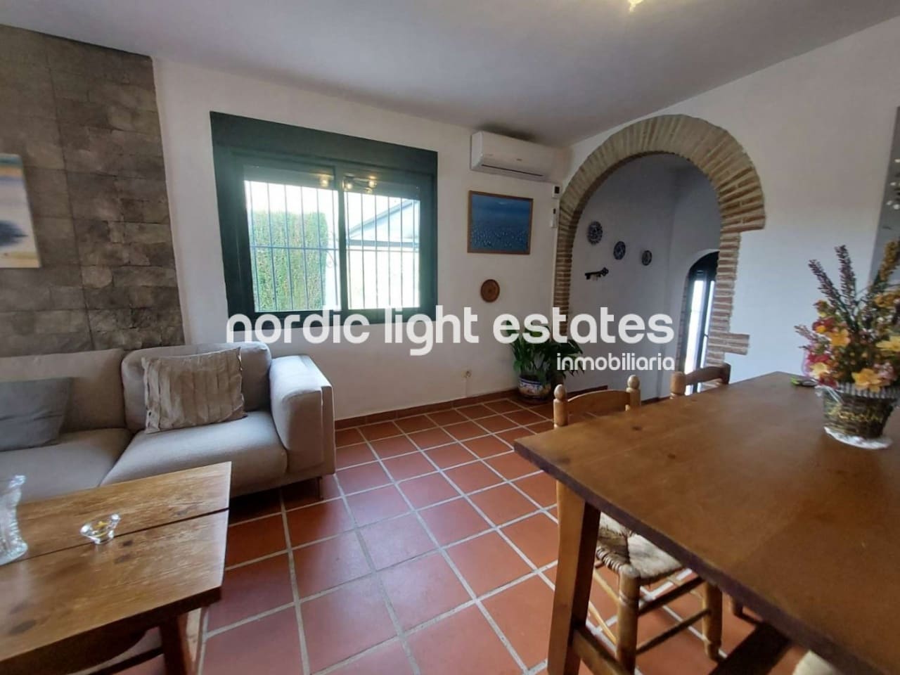 2 soveværelse Finca/Landehus til salg i Frigiliana med swimmingpool garage - € 520.000 (Ref: 9249400)