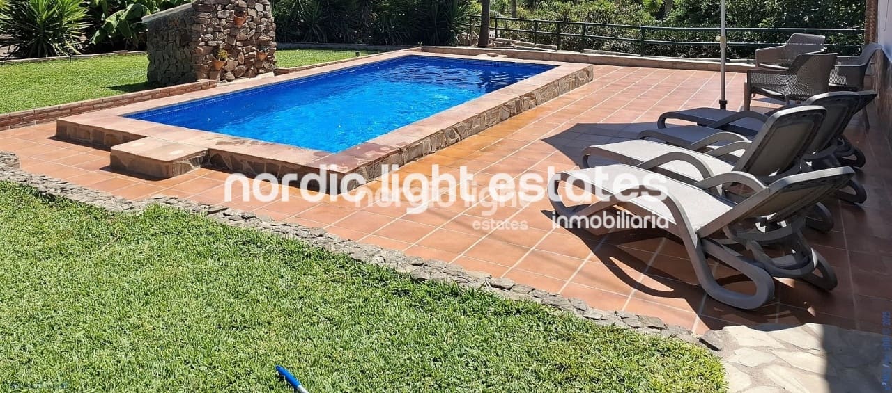 2 soverom Finca/Herregård til salgs i Frigiliana med svømmebasseng garasje - € 365 000 (Ref: 9249401)