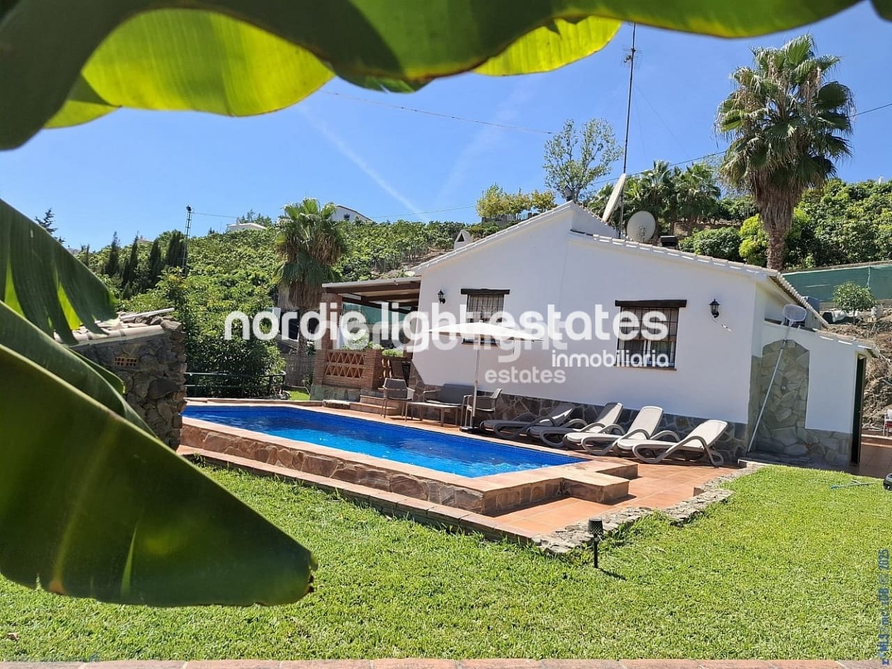 2 soverom Finca/Herregård til salgs i Frigiliana med svømmebasseng garasje - € 365 000 (Ref: 9249401)