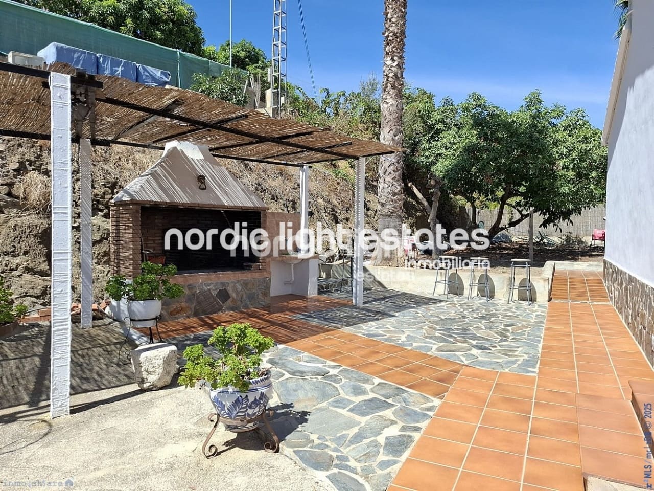 2 soverom Finca/Herregård til salgs i Frigiliana med svømmebasseng garasje - € 365 000 (Ref: 9249401)