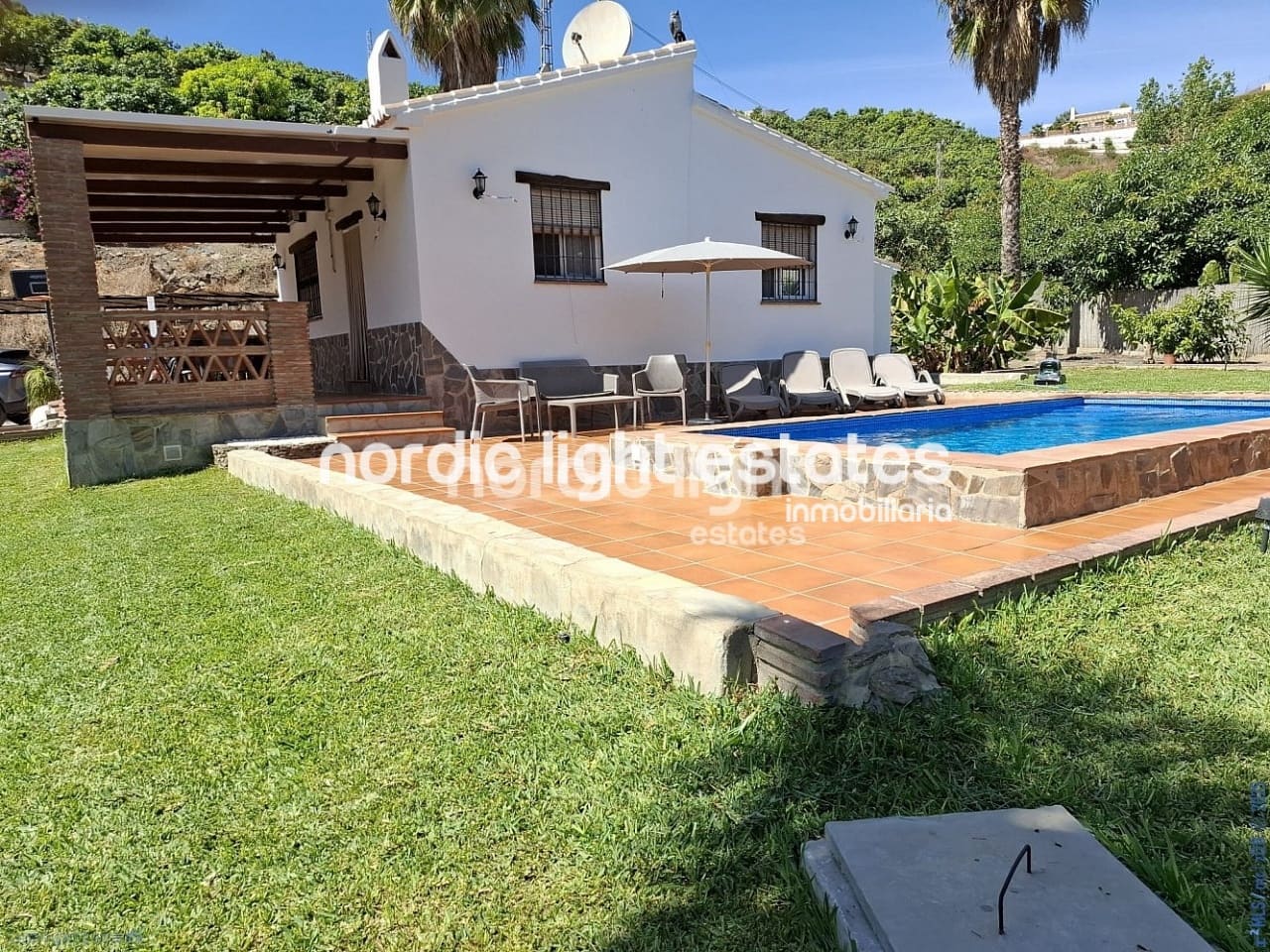 2 soverom Finca/Herregård til salgs i Frigiliana med svømmebasseng garasje - € 365 000 (Ref: 9249401)