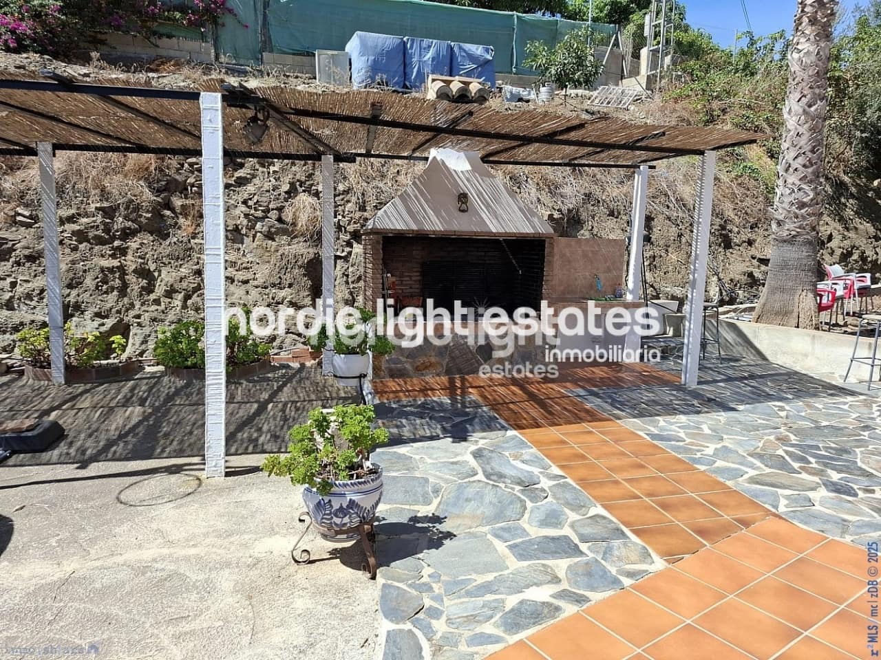 2 soverom Finca/Herregård til salgs i Frigiliana med svømmebasseng garasje - € 365 000 (Ref: 9249401)