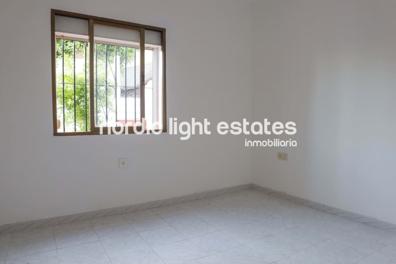 4 camera da letto Villa in vendita in Torrox con garage - 379.000 € (Rif: 9255943)