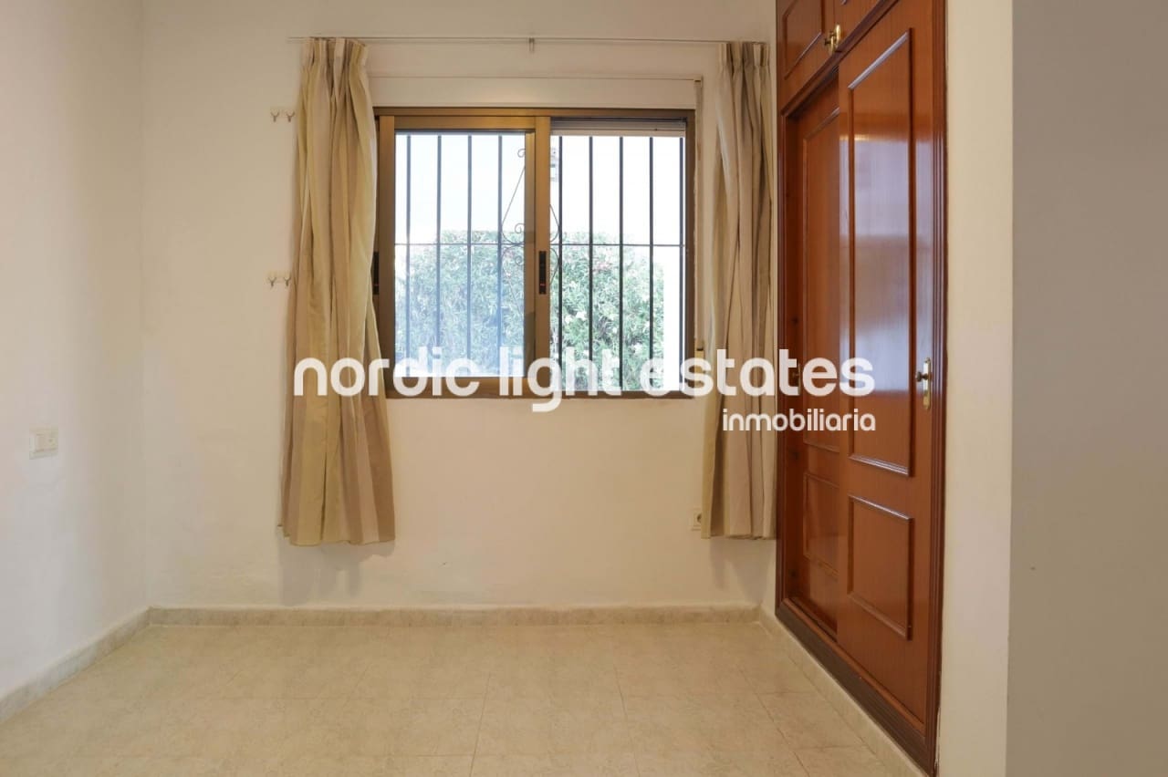 4 camera da letto Villa in vendita in Torrox con garage - 379.000 € (Rif: 9255943)