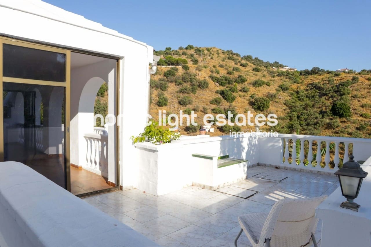 4 camera da letto Villa in vendita in Torrox con garage - 379.000 € (Rif: 9255943)