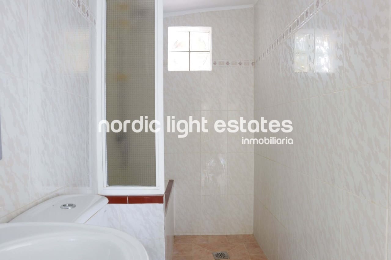 4 camera da letto Villa in vendita in Torrox con garage - 379.000 € (Rif: 9255943)