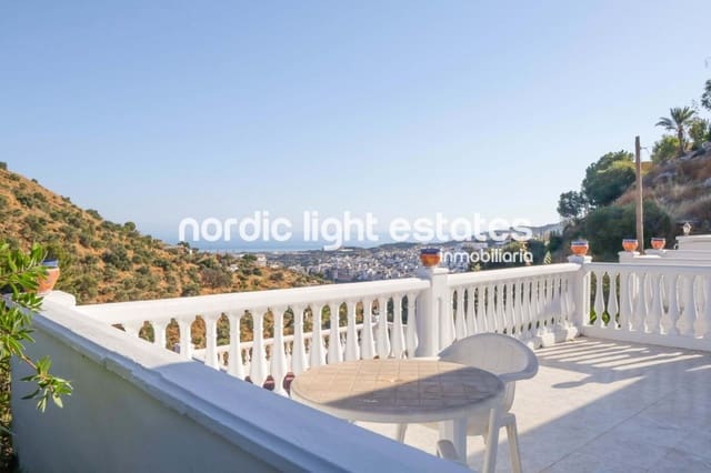 4 camera da letto Villa in vendita in Torrox con garage - 379.000 € (Rif: 9255943)