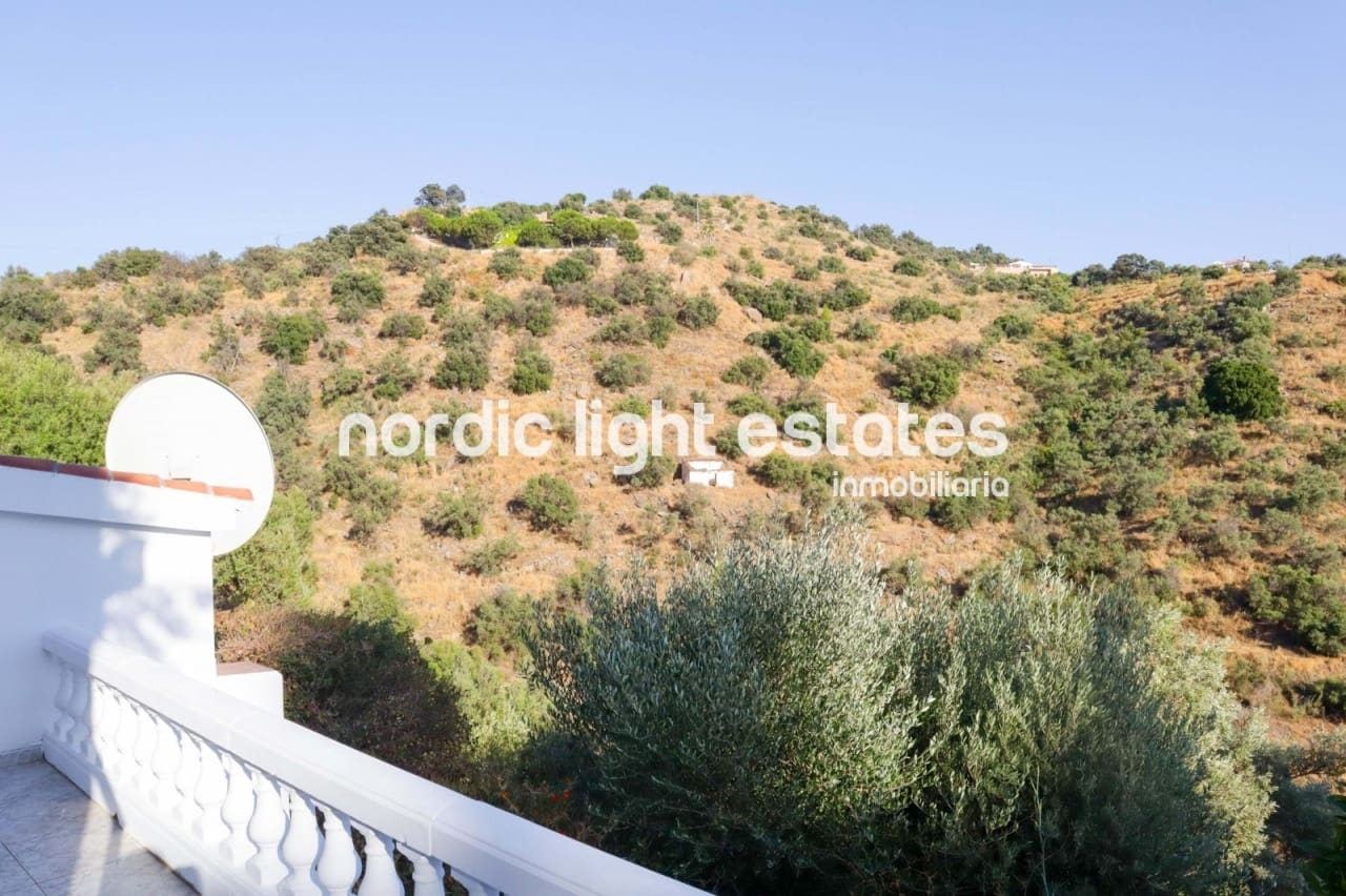 4 camera da letto Villa in vendita in Torrox con garage - 379.000 € (Rif: 9255943)