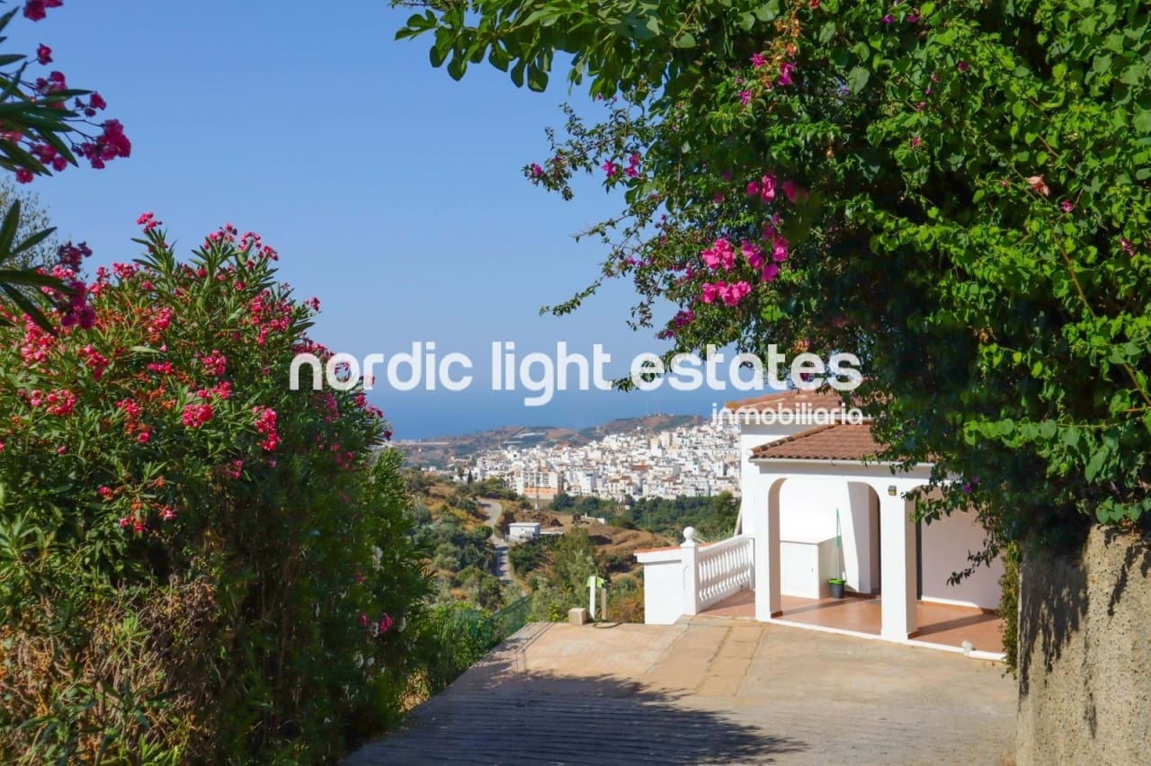 4 camera da letto Villa in vendita in Torrox con garage - 379.000 € (Rif: 9255943)