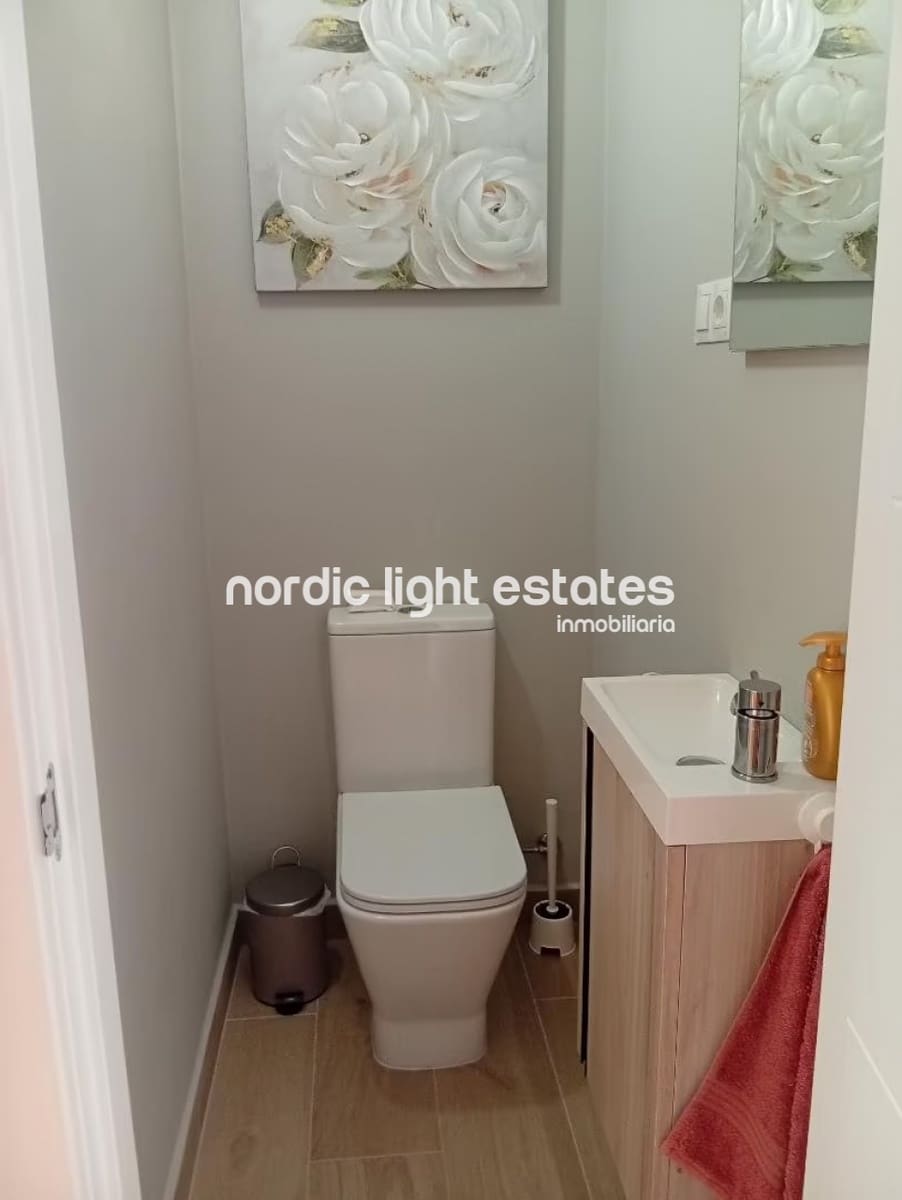 2 bedroom Apartment for sale in Torrox-Costa with pool garage - € 247,000 (Ref: 9271388)