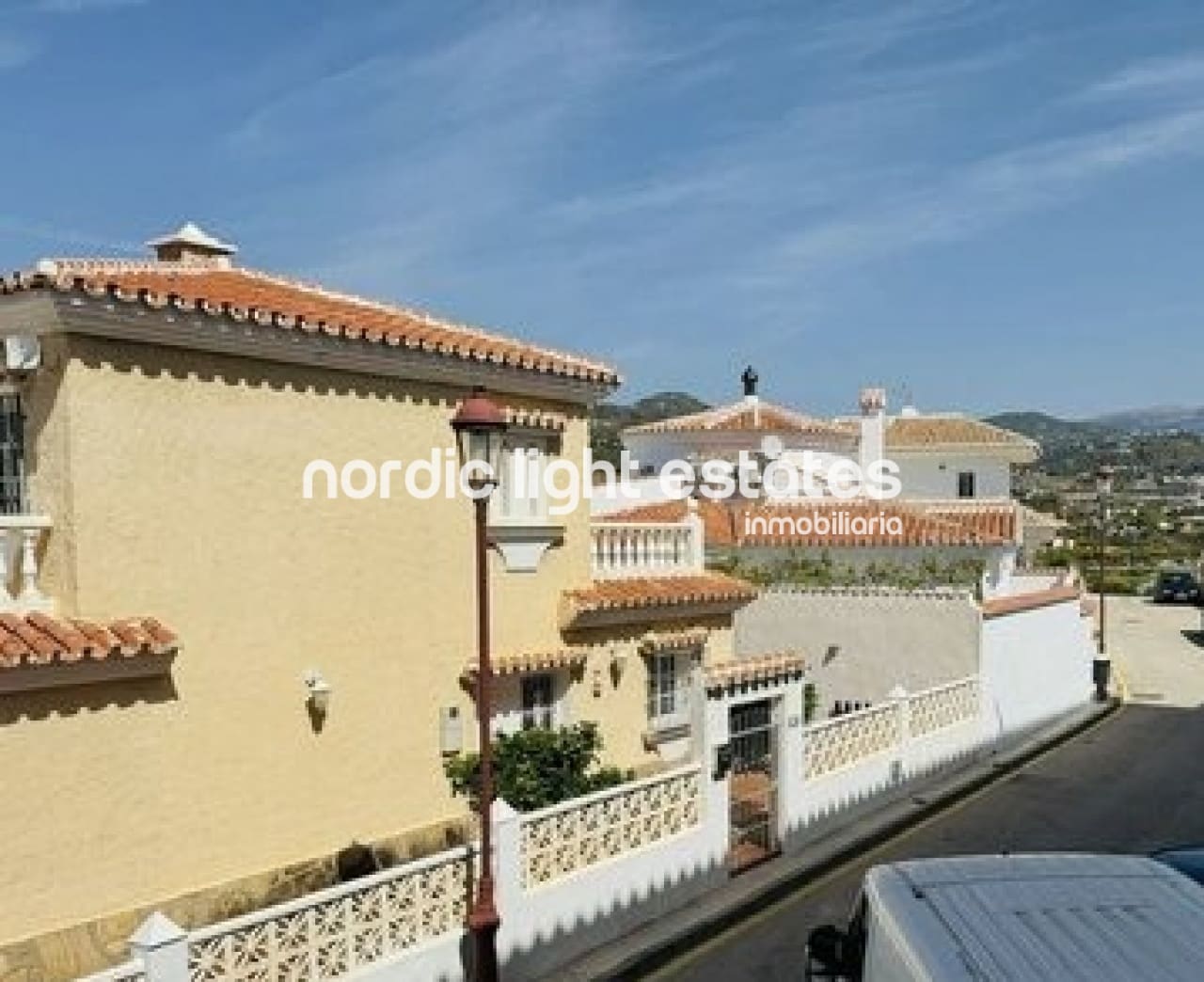 2 bedroom Apartment for sale in Torrox-Costa with pool garage - € 247,000 (Ref: 9271388)
