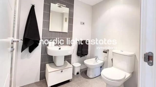 2 soveværelse Lejlighed til salg i Centro, Málaga by - € 355.000 (Ref: 9274049)