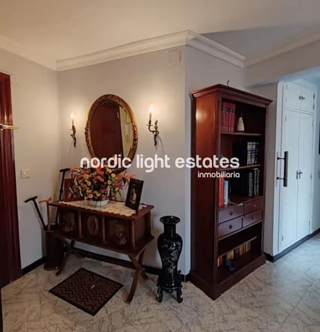 6 quarto Apartamento para venda em La Victoria, Málaga cidade com garagem - 535 000 € (Ref: 9289287)