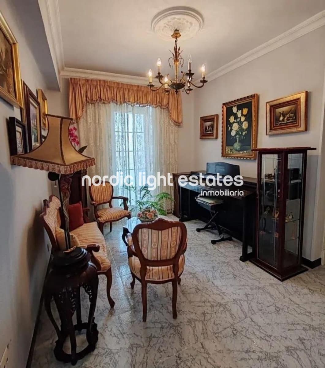 6 soverom Leilighet til salgs i Malaga by med garasje - € 535 000 (Ref: 9289287)