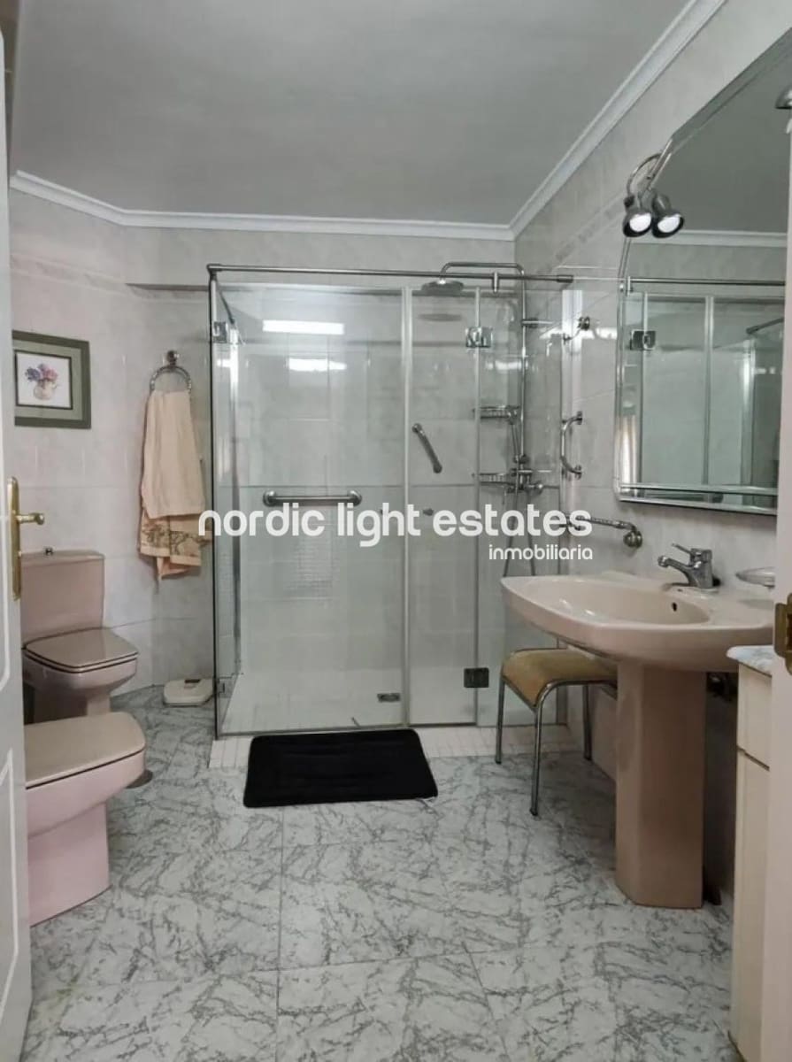 6 soverom Leilighet til salgs i Malaga by med garasje - € 535 000 (Ref: 9289287)