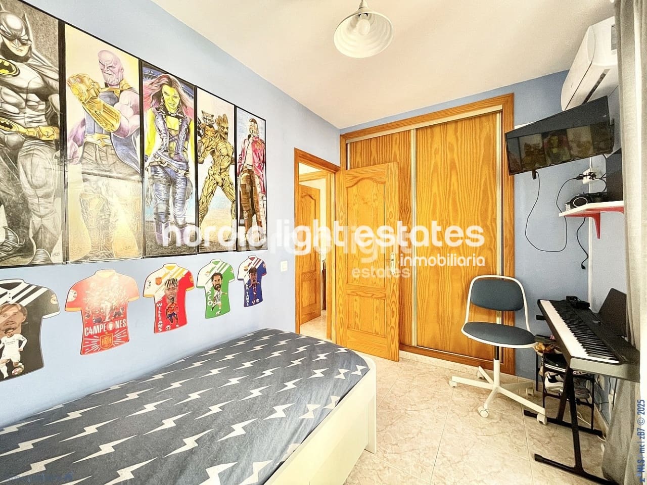 3 soveværelse Semi-Rækkehus til salg i Torrox med garage - € 269.000 (Ref: 9293821)