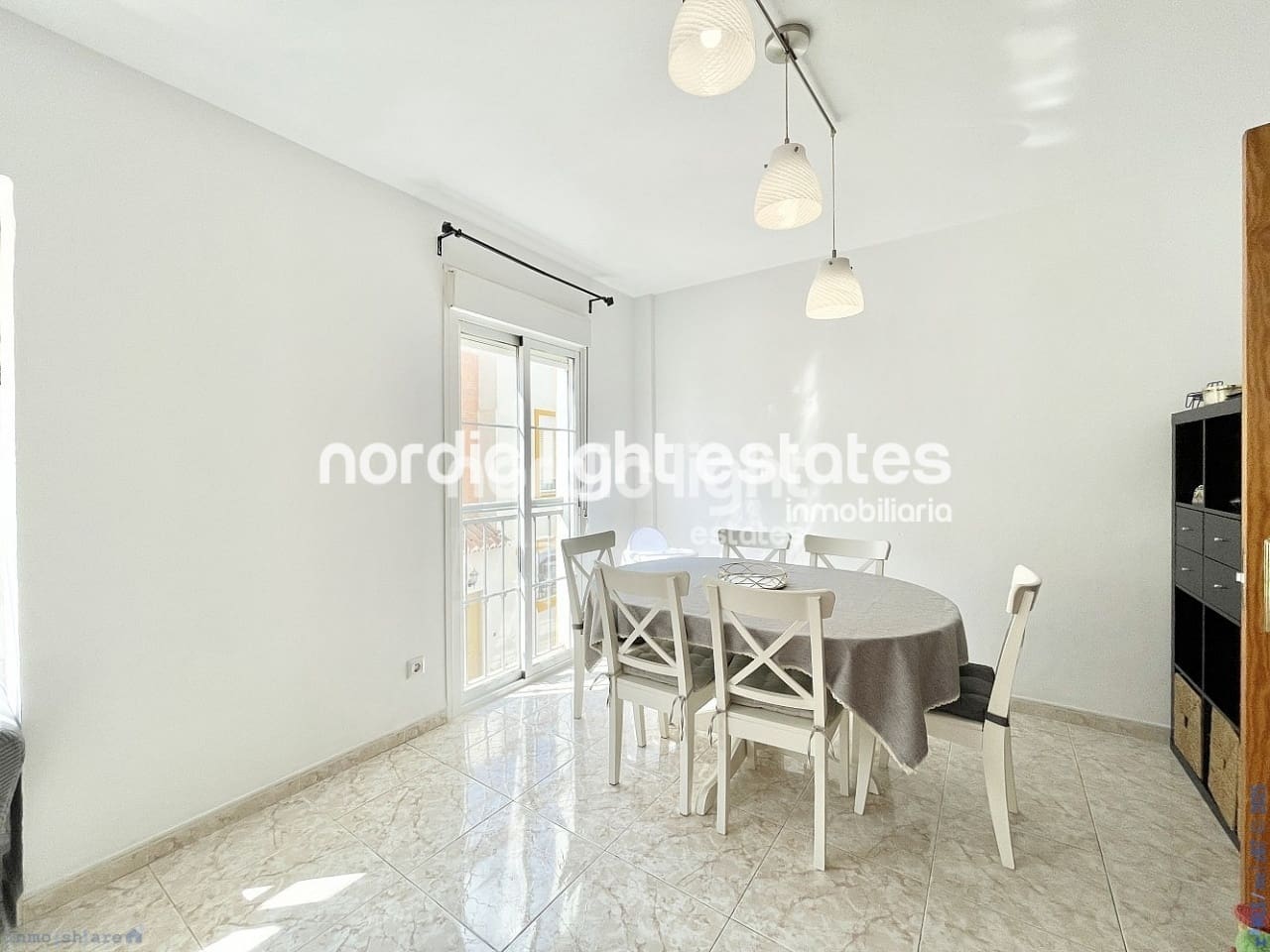 3 soveværelse Semi-Rækkehus til salg i Torrox med garage - € 269.000 (Ref: 9293821)