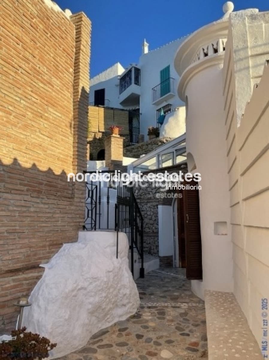 6 soverom Villa til salgs i Frigiliana med svømmebasseng garasje - € 1 250 000 (Ref: 9314419)