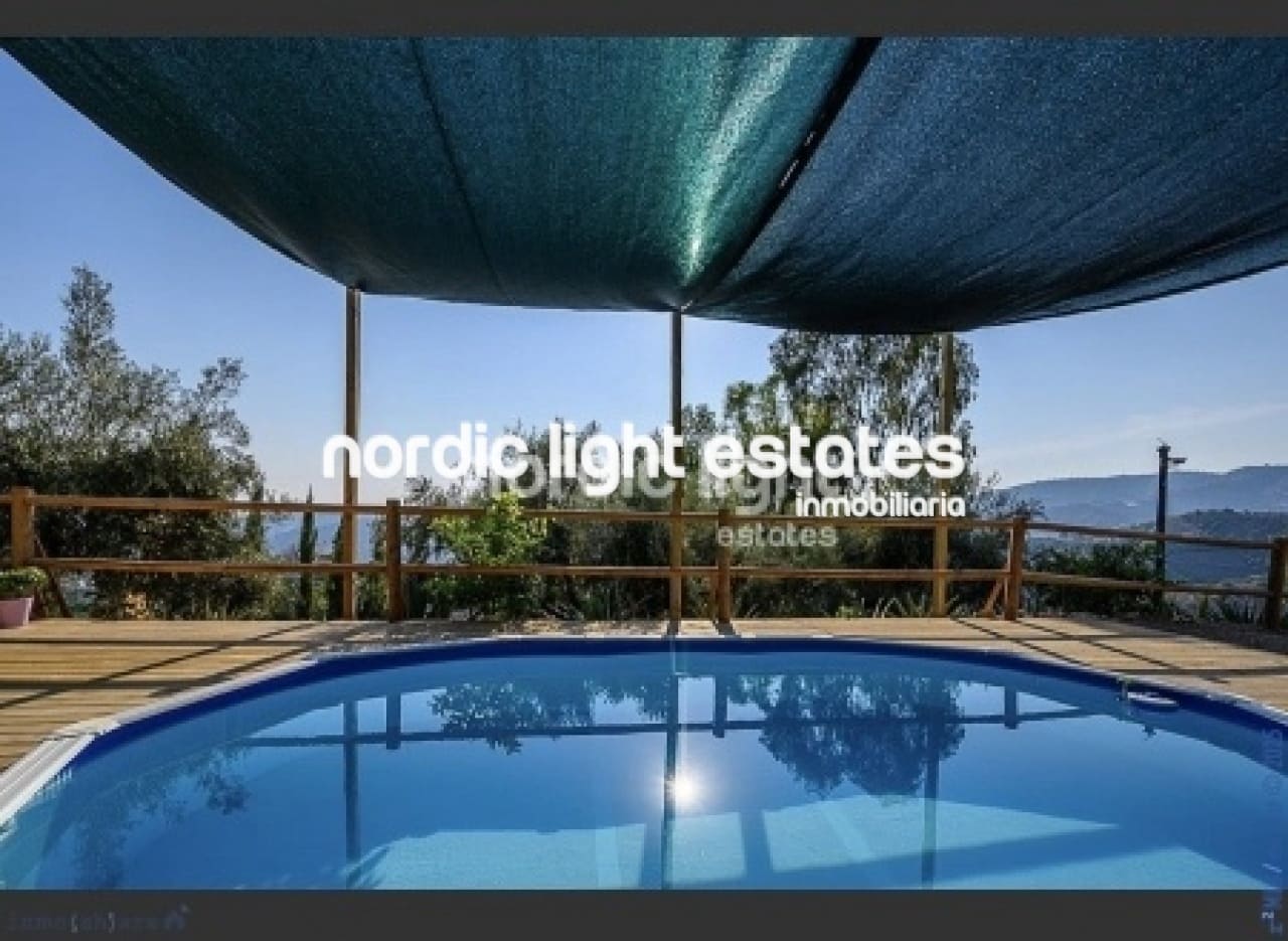 6 soverom Villa til salgs i Frigiliana med svømmebasseng garasje - € 1 250 000 (Ref: 9314419)