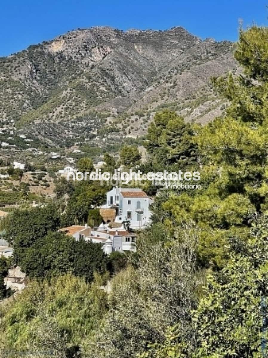 6 soverom Villa til salgs i Frigiliana med svømmebasseng garasje - € 1 250 000 (Ref: 9314419)