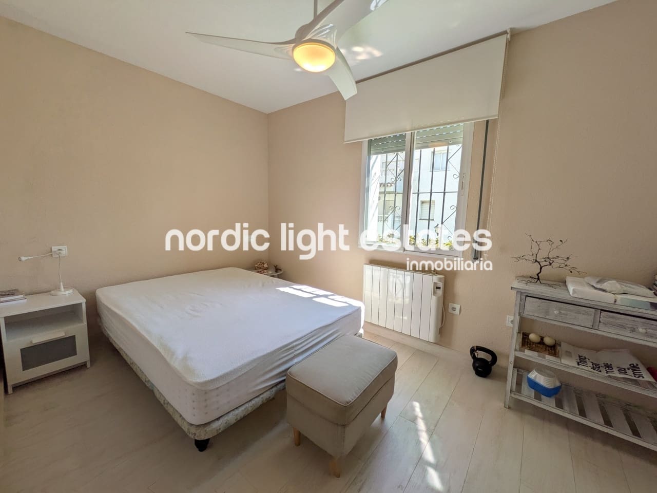 3 soveværelse Semi-Rækkehus til salg i Torrox-Costa med swimmingpool - € 599.000 (Ref: 9319626)