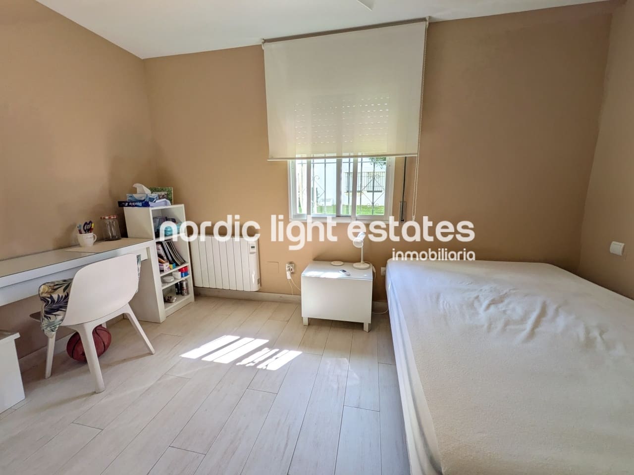 3 soveværelse Semi-Rækkehus til salg i Torrox-Costa med swimmingpool - € 599.000 (Ref: 9319626)