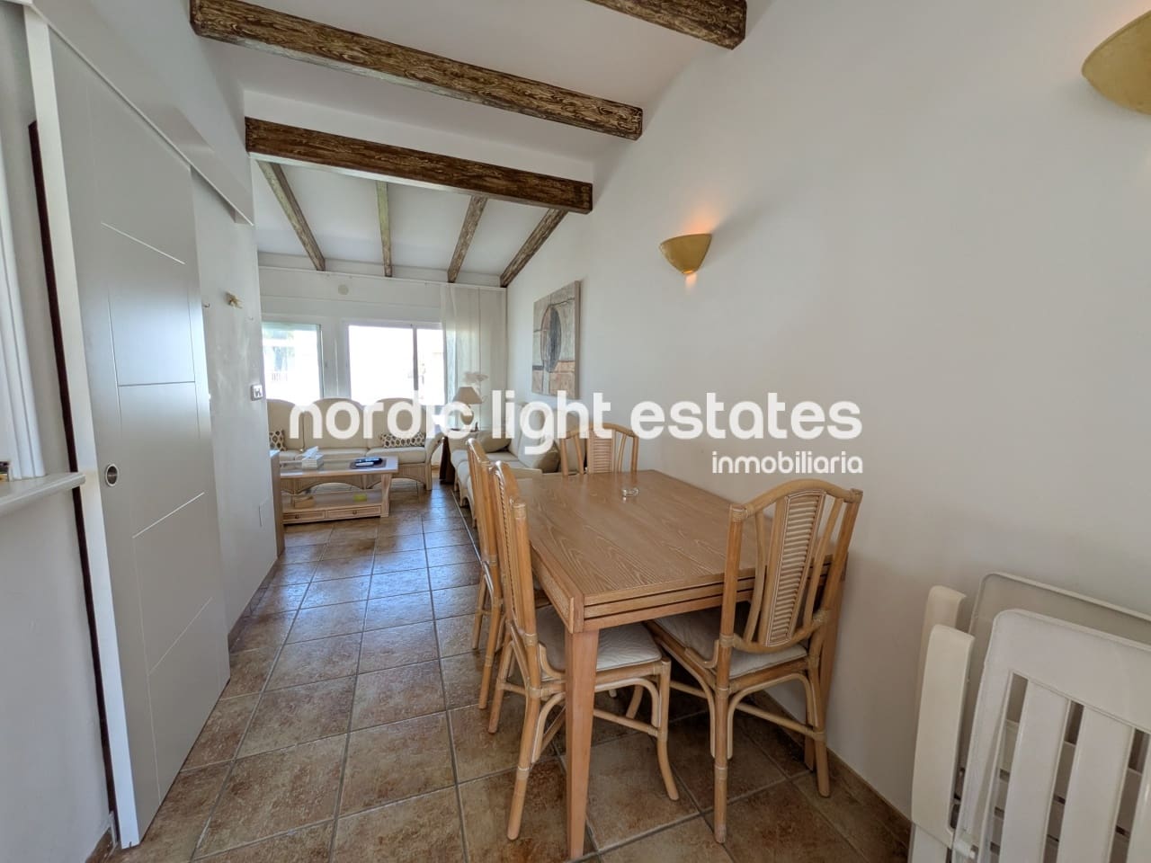 3 soveværelse Semi-Rækkehus til salg i Torrox-Costa med swimmingpool - € 599.000 (Ref: 9319626)