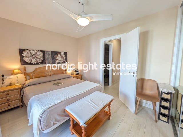 3 sypialnia Dom blizniak na sprzedaż w Torrox-Costa, Torrox z basenem - 599 000 € (Ref: 9319626)