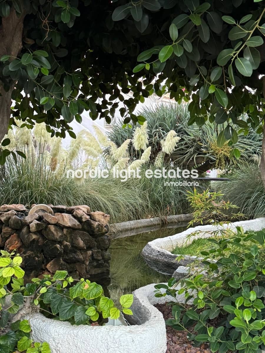 3 soveværelse Semi-Rækkehus til salg i Torrox-Costa med swimmingpool - € 599.000 (Ref: 9319626)