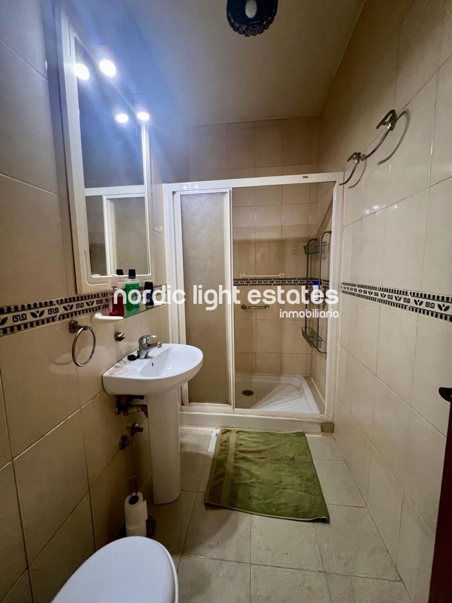 2 bedroom Apartment for sale in Nerja - € 210,000 (Ref: 9331814)