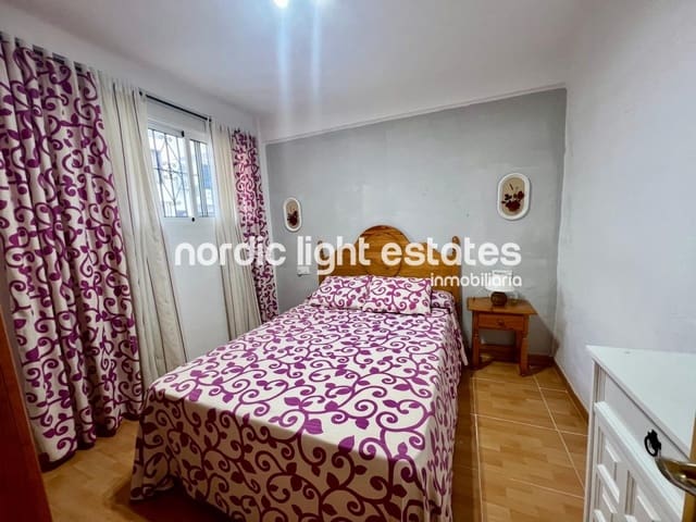 2 bedroom Apartment for sale in Burriana, Nerja with pool garage - € 279,000 (Ref: 9336886)