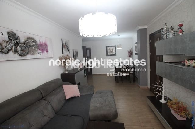 3 sypialnia Mieszkanie na sprzedaż w Caleta de Vélez, Vélez-Málaga - 289 000 € (Ref: 9336887)